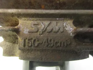 X500. Sym 50er Zylinder ohne Kolben Motorblock T5C engine cylinder - Bild 6
