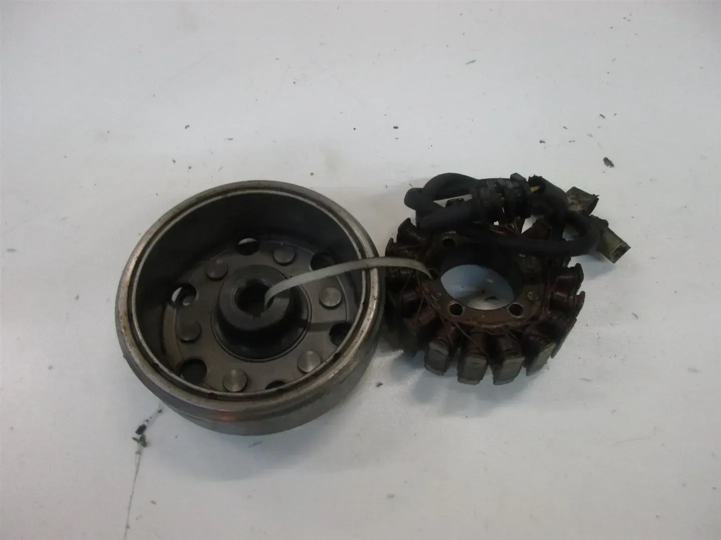 HONDA CBR 600 F PC19 LICHTMASCHINE MIT POLRAD STATOR ROTOR 037000-2171 - Bild 1