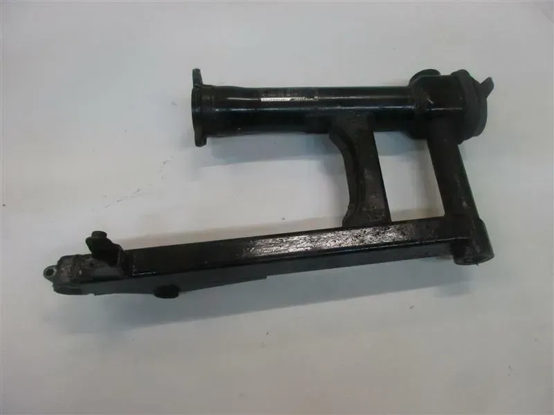 Honda VF 750 C RC09 Schwinge Hinterrad Aufhängung Rahmen Felge Swing Arm - Bild 1