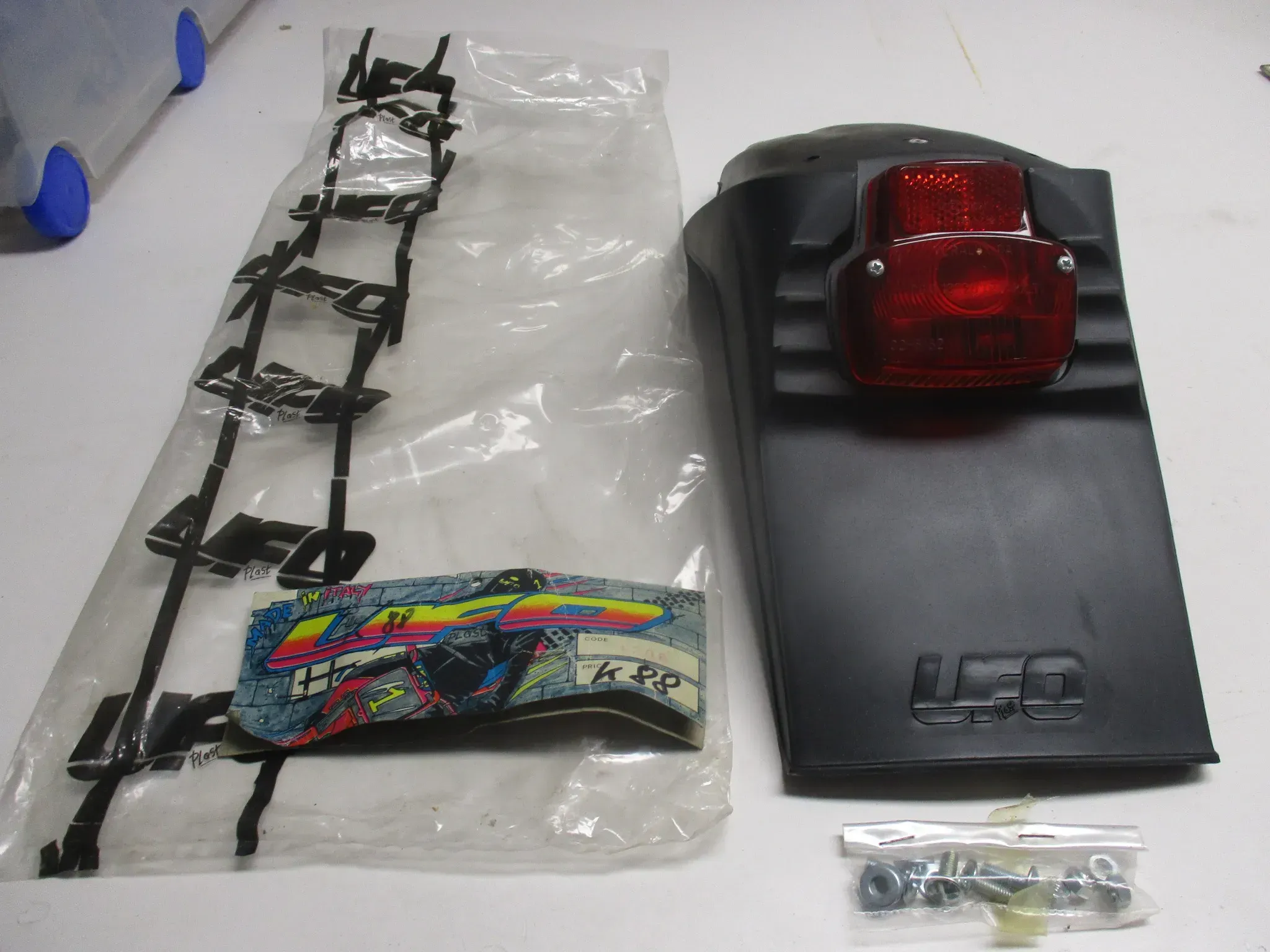 Verkleidung K88 Suzuki_Yamaha RM_YZ 125_250_450 Fender hinten Rücklicht - Bild 1