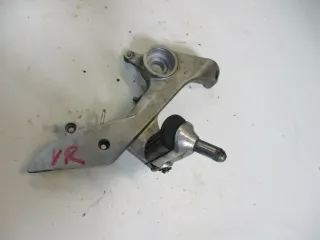 2. Honda VFR 800 FI RC 46 Fußraste vorne rechts mit Fußrastenhalter Fußrastenbrü - Bild 2