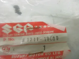 A190. Suzuki GSX 600 F Achse Schraube Schwingenachse Bolzen Schwinge 61211-19C00 - Bild 5