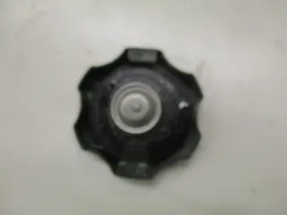 1. Yamaha TDR 125 5AN Bj97 Kühlerverschlußdeckel Wasserkühler - Bild 3