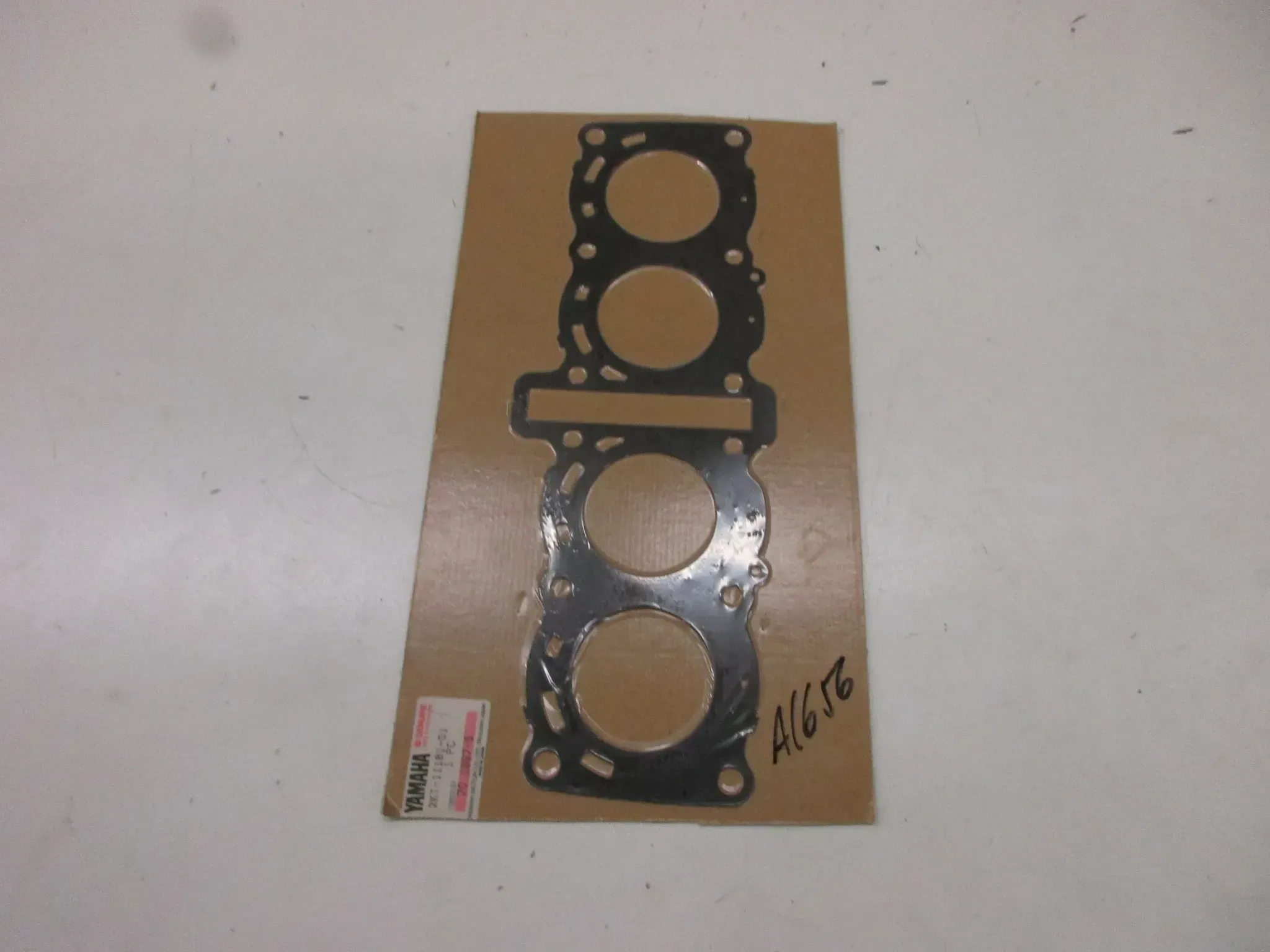 A1657 Yamaha XS 850 Zylinderfußdichtung Motor 3J2-11181-02 Original gasket - Bild 1