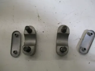 2. Yamaha TDR 125 5AN Bj97 Lenkerklemme links rechts mit Deckel - Bild 3