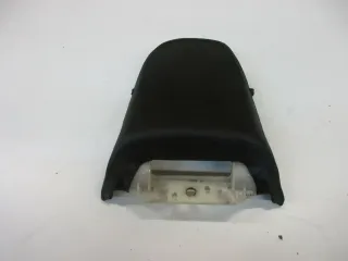 O. Suzuki GSX 600 F GN72B Sitz (2) Sitzbank hinten Soziussitz Sitzpolster Seat - Bild 1