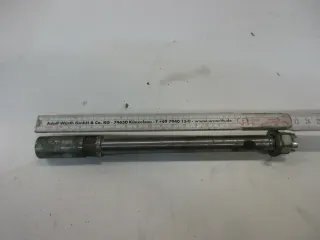 O2. Honda CB 400 N_T Steckachse vorne Achse Vorderrad Felge axle wheel - Bild 1