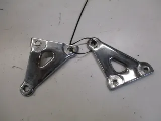 3. Honda GL 1100 SC02 Goldwing Motorhalter Halter vorne rechts links Aufhängung - Bild 1