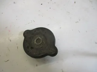 10. HONDA CX 500 C PC01 Kühlerdeckel Kühlerverschlußdeckel Deckel wasserkühler - Bild 1