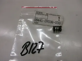 B127. Suzuki DR 650 SE Feder Motor Kurbelwelle Getriebe spring 09440-09036 - Bild 2