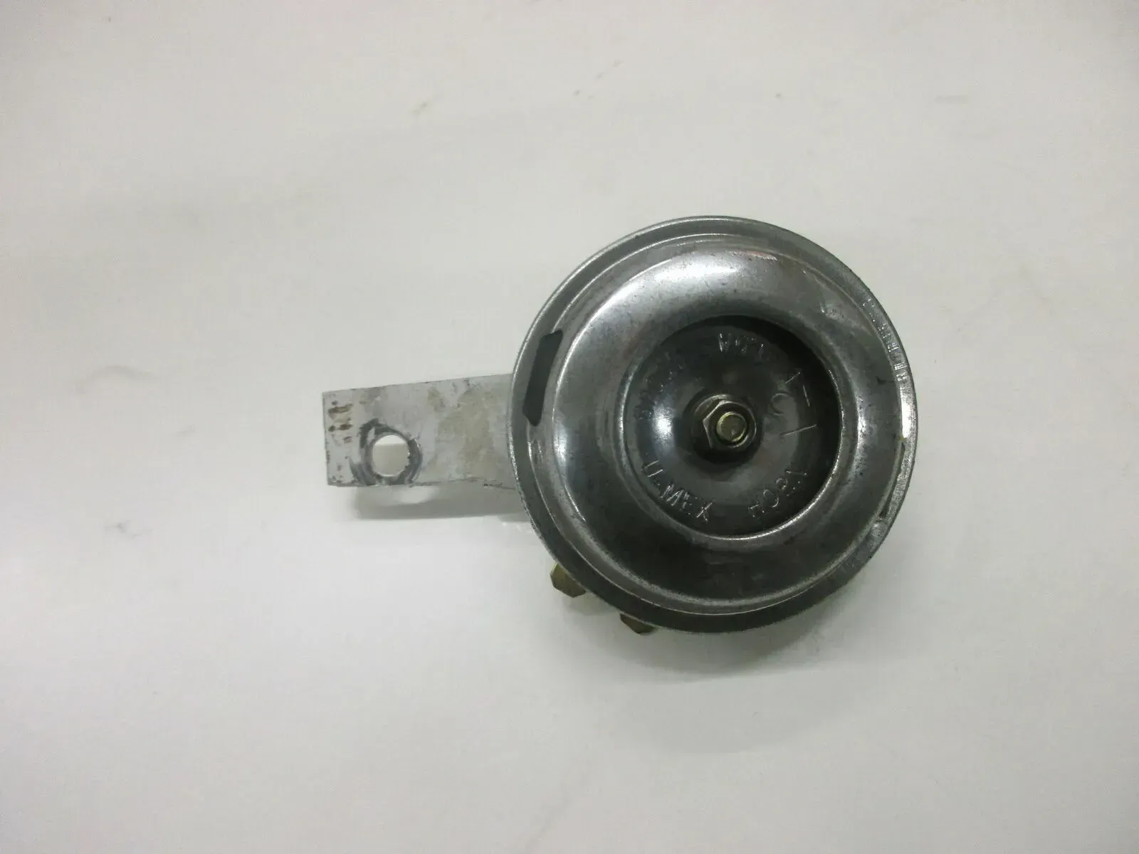 3. Kawasaki GPZ 600 R ZX600A Hupe mit Halter Horn Signal - Bild 1