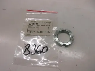 B360. Suzuki AN 200_400 Mutter Steuerlager Motor Schraube Muffe 51632-02400 - Bild 1
