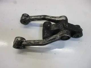 Kawasaki GPX 750 R ZX 750 F Umlenkung Federbein Knochen Schwinge Aufnahme Halter - Bild 1