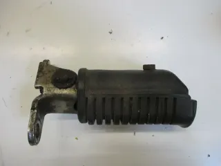 6. Honda CB 900 F_F2 Bol d`Or SC 01 Fußraste (3) vorne rechts Fußrastenhalter - Bild 2