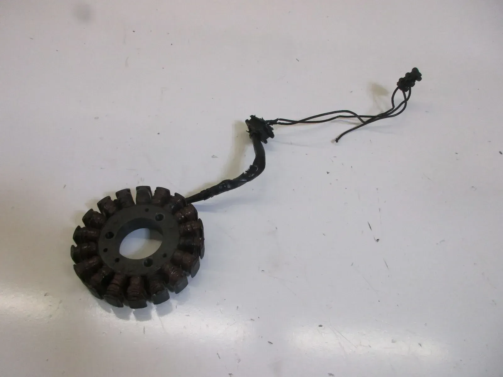 Kawasaki Z 1000 J KZT00J Lichtmaschine Stator Generator Alternator Wicklung - Bild 1
