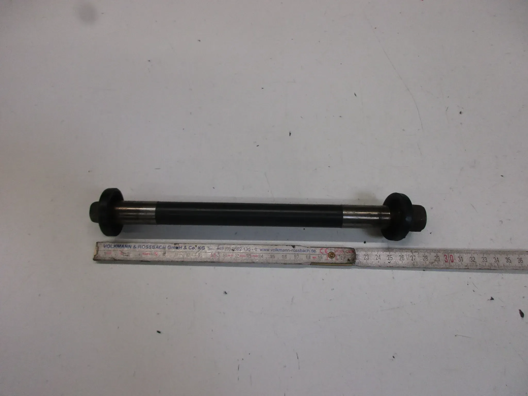 Honda FT 500 PC07 Schwingenachse Achse Schwinge 20 mm Rahmen Bolzen - Bild 1