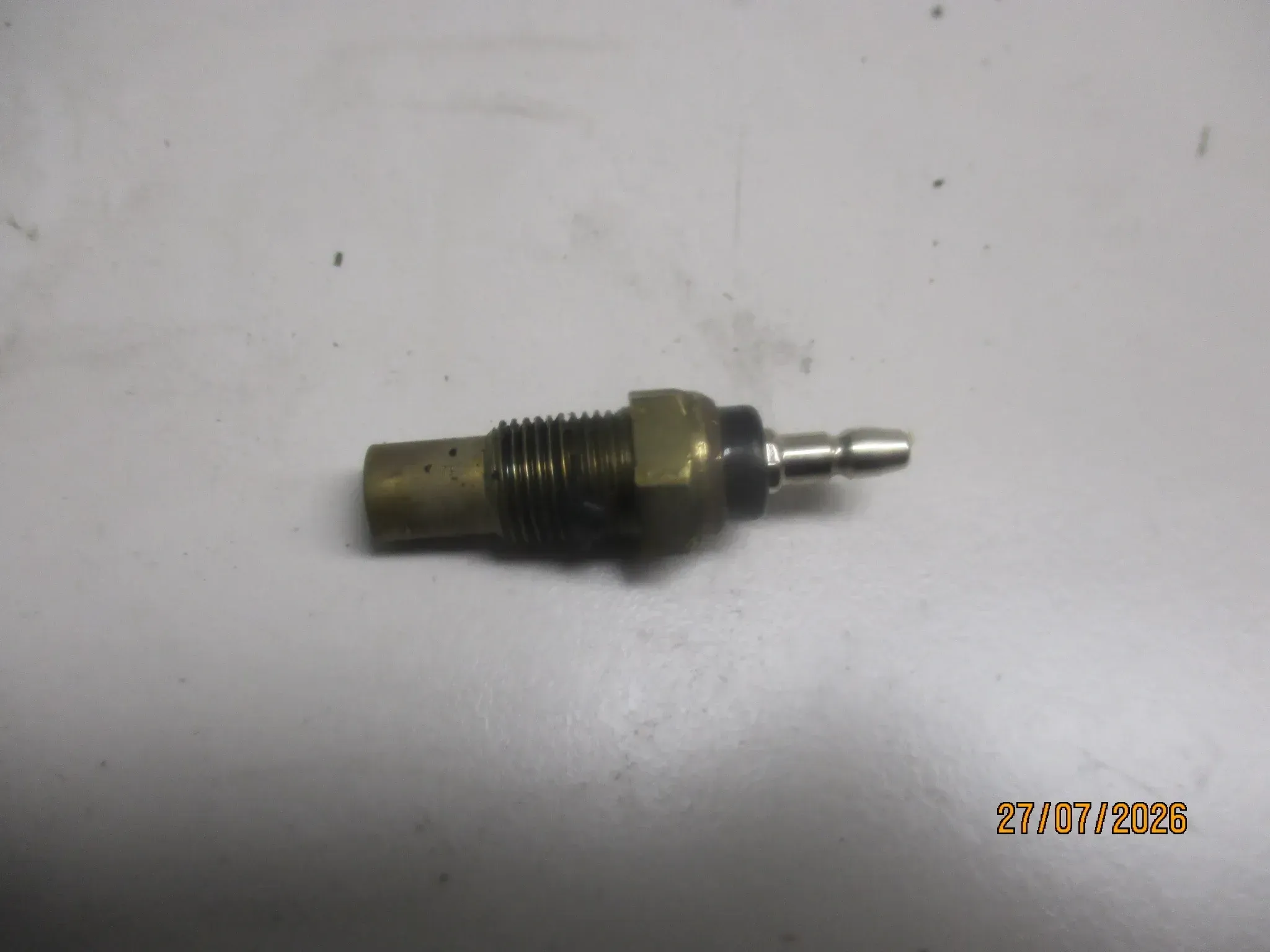 3. Honda CBR 600 F PC35 99-02 Temperatursensor Thermostat Fühler - Bild 1