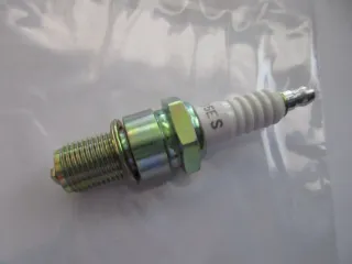 R1853 NGK B5ES BMW Kawasaki Zündkerzen Ø 14 mm 6410 Motor - Bild 4