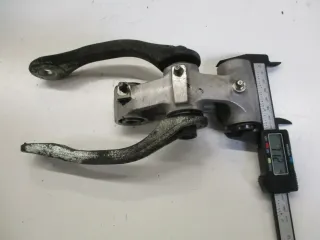 2. Kawasaki ZZR 1100 D ZXT10D ZZ-R Knochen Federbeinumlenkung Lager Stoßdämpfer - Bild 1