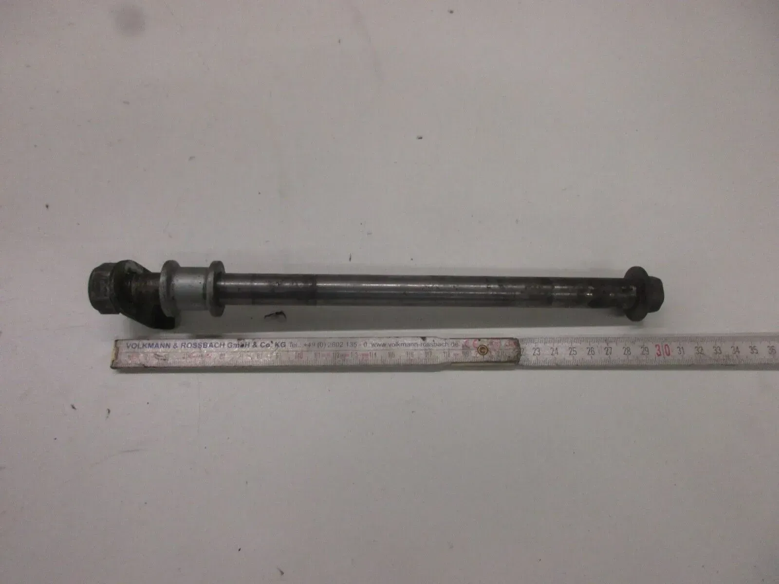 O2. Honda CB 450 S PC17 Steckachse hinten Achse Hinterrad Felge axle wheel - Bild 1