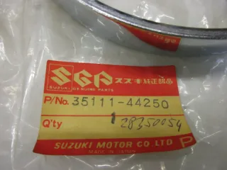 E1590. Suzuki GS 450 L Chromring Scheinwerfer 35111-44250 Zierring Gehäuse Blende - Bild 5