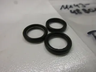 E1468 Suzuki GSX-R 1100 O-Ring Dichtung 11143-48B01 Motor Zylinderkopf gasket - Bild 2