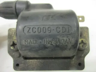 1. Kawasaki GPZ 305 EX305A Zündspule ZC009-CDI ignition coil - Bild 4