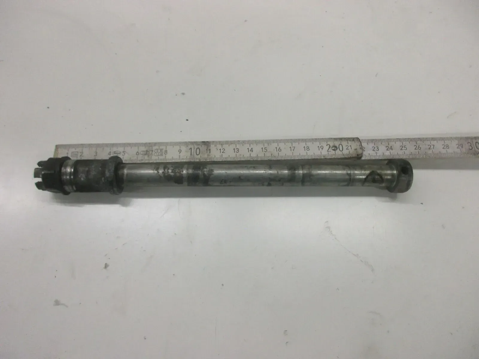 4. Kawasaki GPZ 305 EX305A BD Steckachse 15 mm Achse vorne axle front - Bild 1