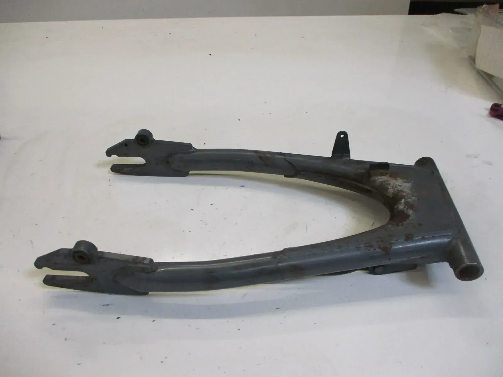 Honda CB 650 C_SC RC 08 Schwinge Hinterradaufhängung Felge hinten swing arm - Bild 1
