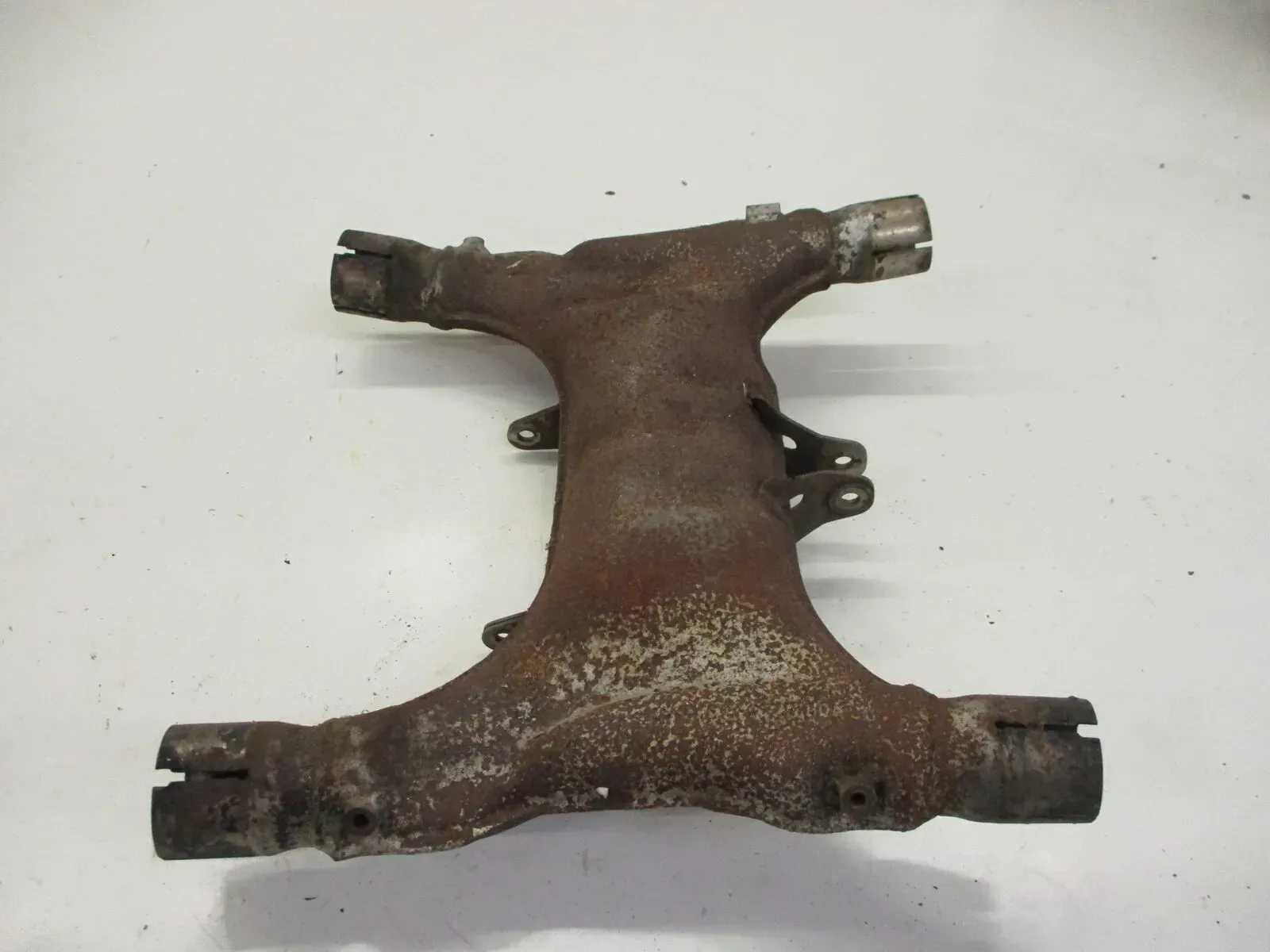 11. HONDA CX 500 C PC01 Auspuffsammler Auspuff Mittelstück Sammler Verteiler - Bild 1