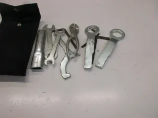Kawasaki ER-6 F ABS EX650E Bordwerkzeug Werkzeug Werkzeugtasche Spezialschlüssel - Bild 2