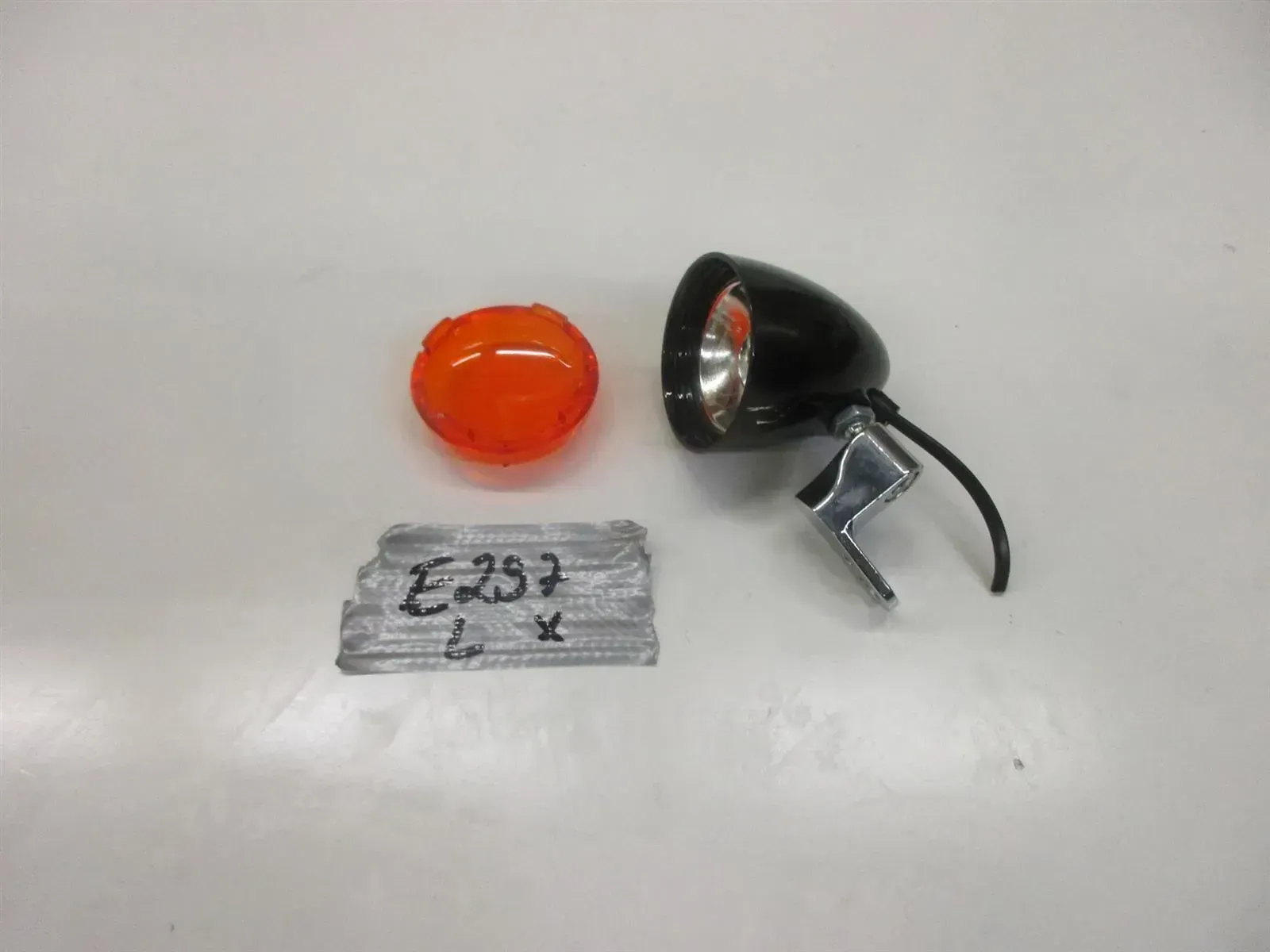 Blinker vorne links Original turn E297. Harley Davidson Dyna Softail signal - Bild 1