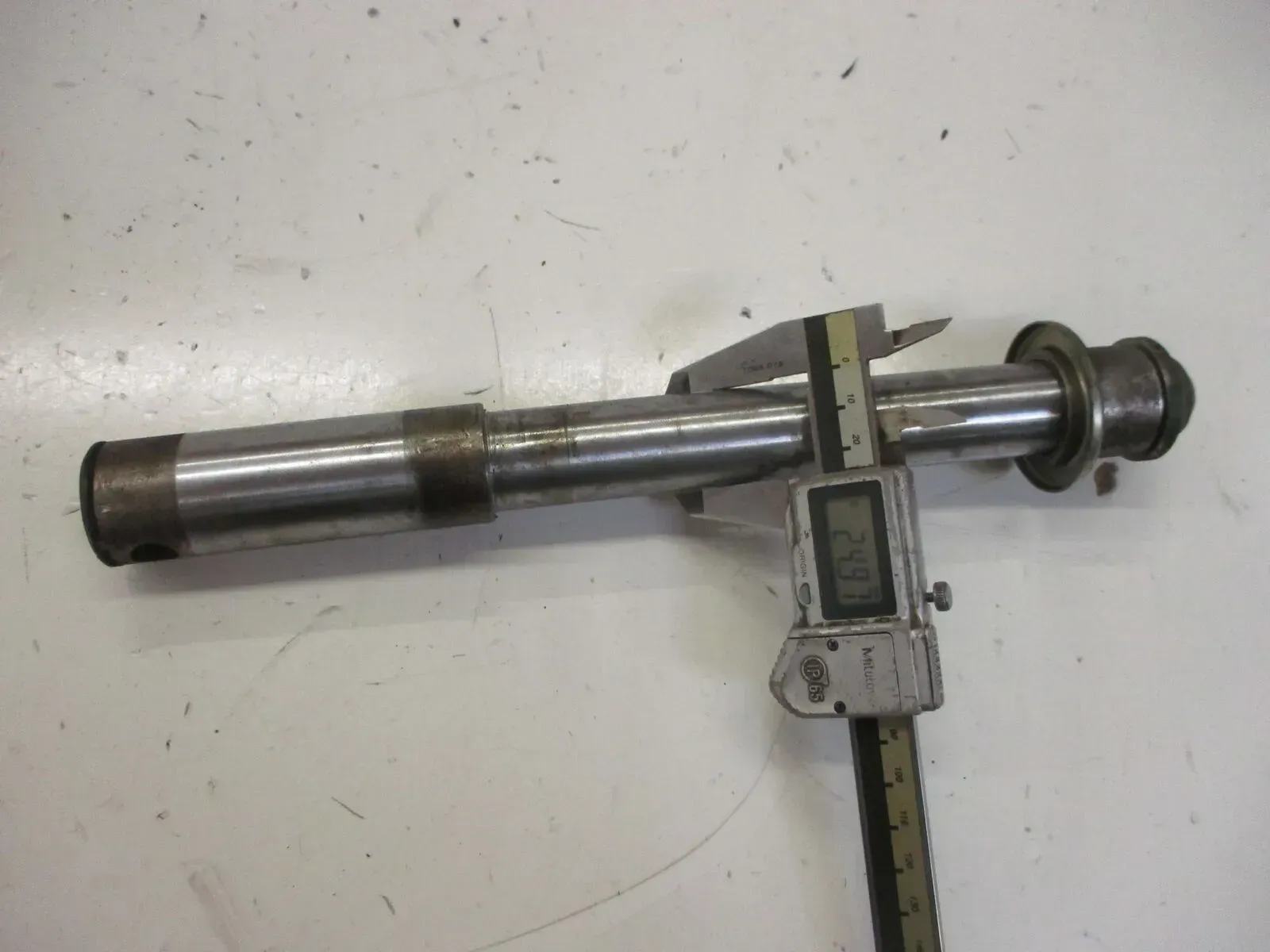 2. BMW K 100 RS RT, LT Steckachse 25 mm Achse vorne axle front - Bild 1