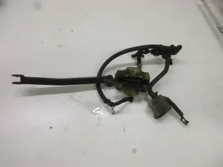 Bremssattel hinten (1) Hauptbremszylinder 2. Suzuki GSX 600 F GN 72 B Bremse - Bild 4