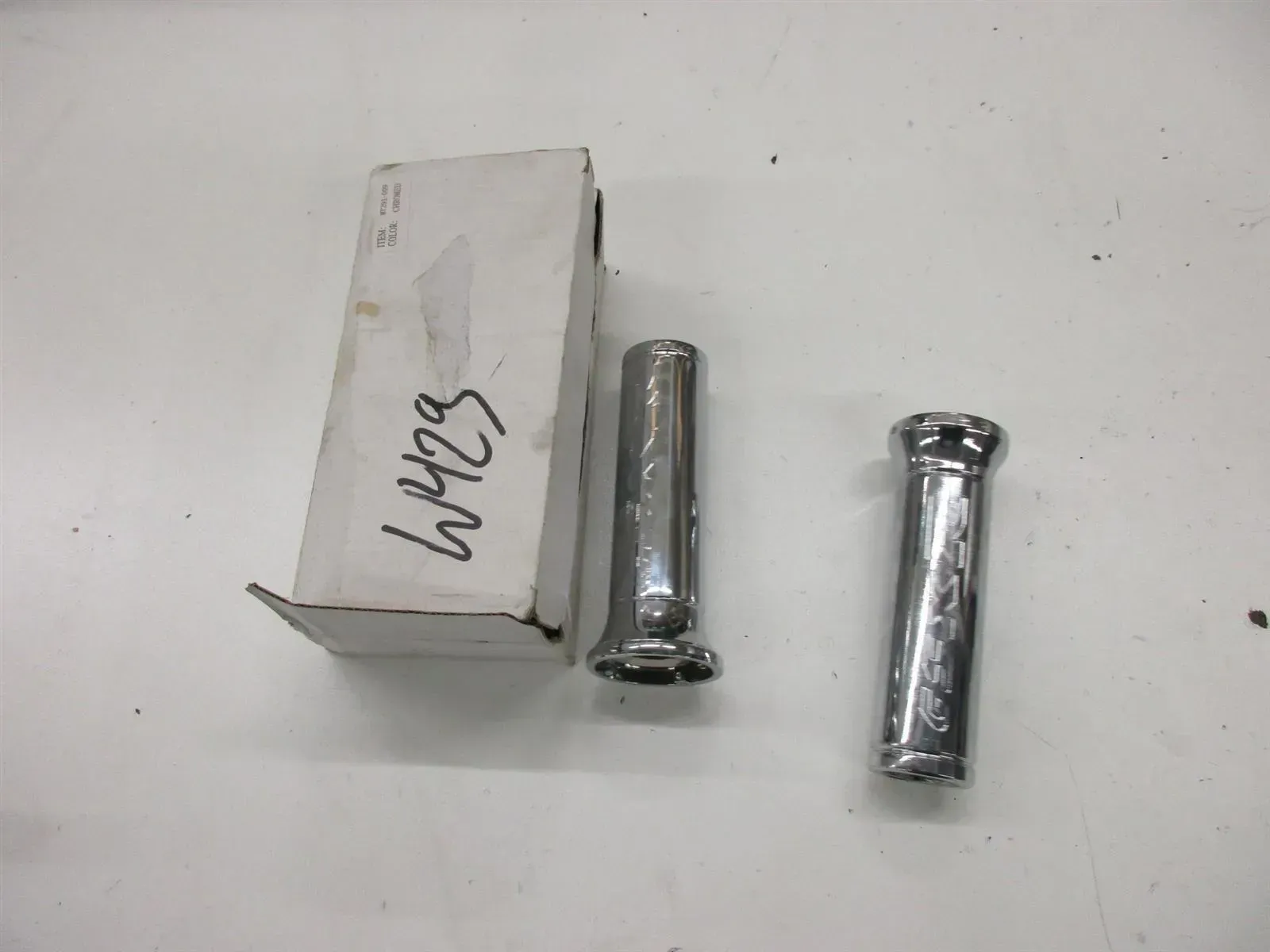 W429. Suzuki GSX_R 600_750_1000 Griff Gas Gasgriff Lenker Drehgasgriff MT291-009 - Bild 1