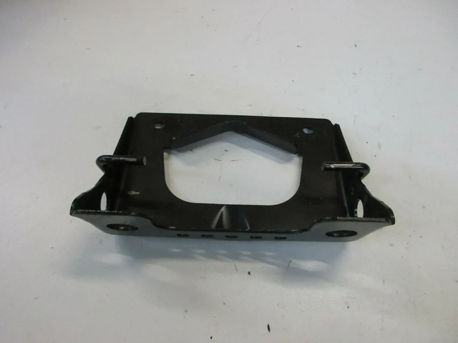 O. Suzuki GSX 1100 F GV 72 C Tankhalter Aufnahme Benzintank Halter Träger Platte - Bild 1