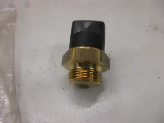 F90 VW Audi Kühlerschalter Motor 191959481 Temperaturfühler Senso - Bild 2