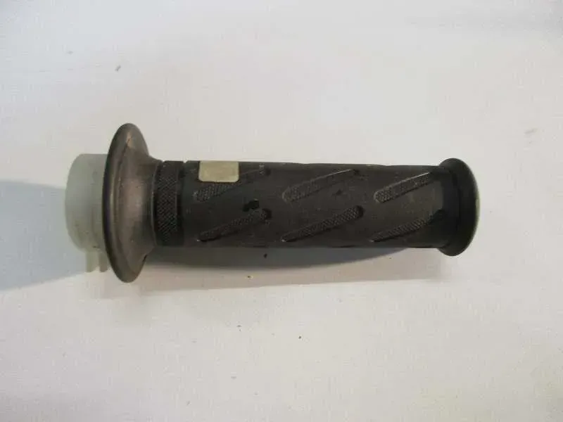 SUZUKI RG 125 GRIFF GASGRIFF MIT GASZUGAUFNAHME GASROHR GASDREHGRIFF 57110-4600 - Bild 1