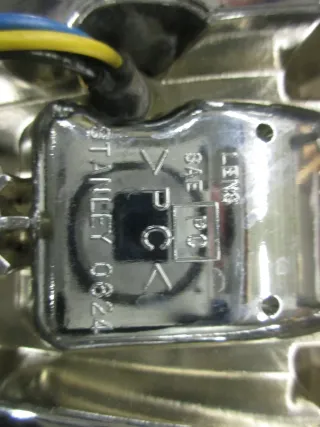 X2324 Yamaha XVS 1100 Dragstar Rücklicht Rücklecuhte Bremslicht Rückleuchte Stanley - Bild 5