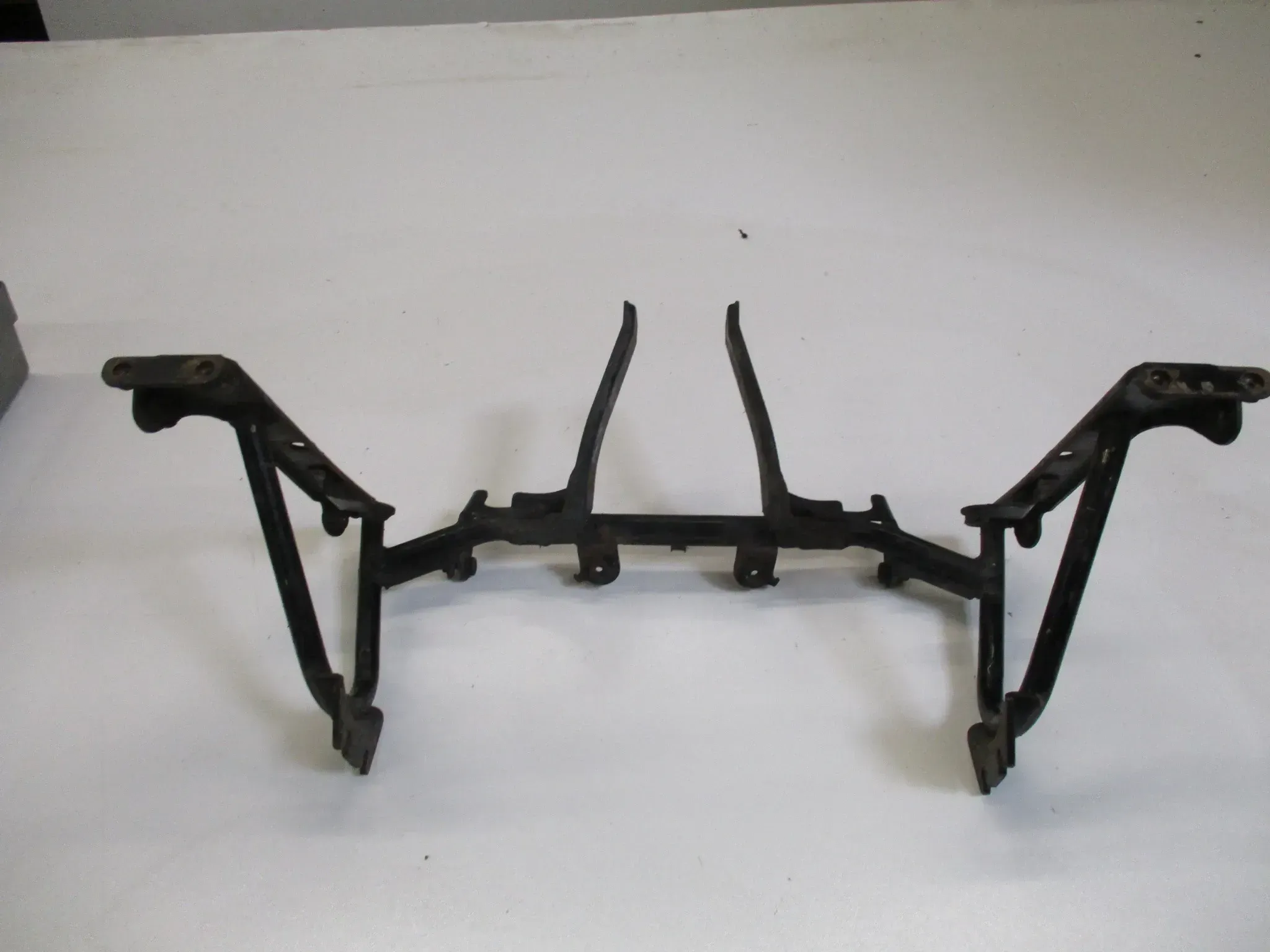 3. Honda GL 1100 SC02 Goldwing Geweih Verkleidungshalter vorne Rahmen Kanzel - Bild 1