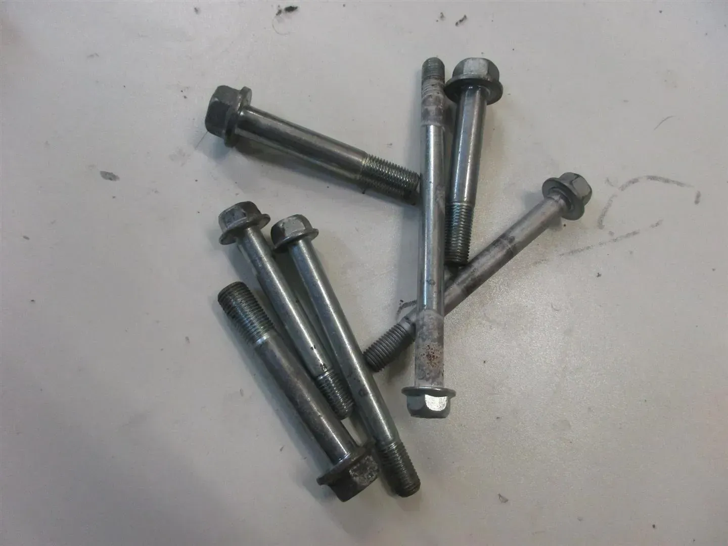 HONDA NX 250 MD Bj.92 SCHRAUBENSATZ RAHMEN MOTOR KLEINTEILE SCHRAUBE BOLZEN - Bild 1