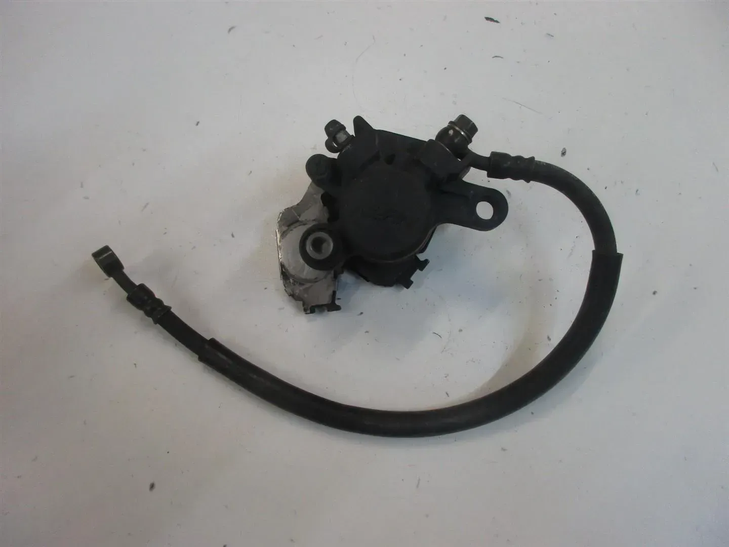 HONDA CBR 600 F PC35 SPORT BREMSSATTEL HINTEN BREMSZANGE BRAKE CALIPER - Bild 1