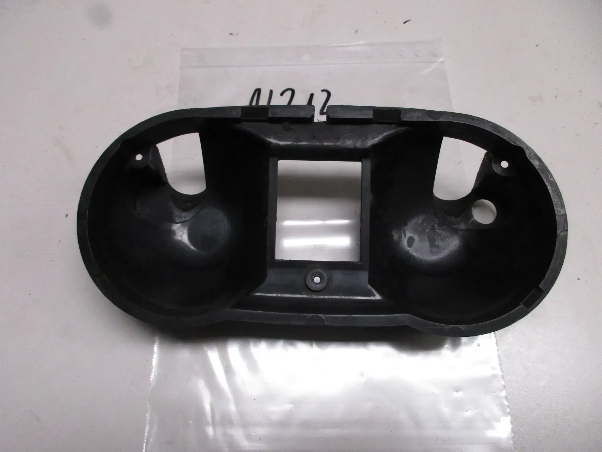 N212 BMW R80 R100 Instrumentengehäuse Cockpit Tacho Verkleidung Blende - Bild 1