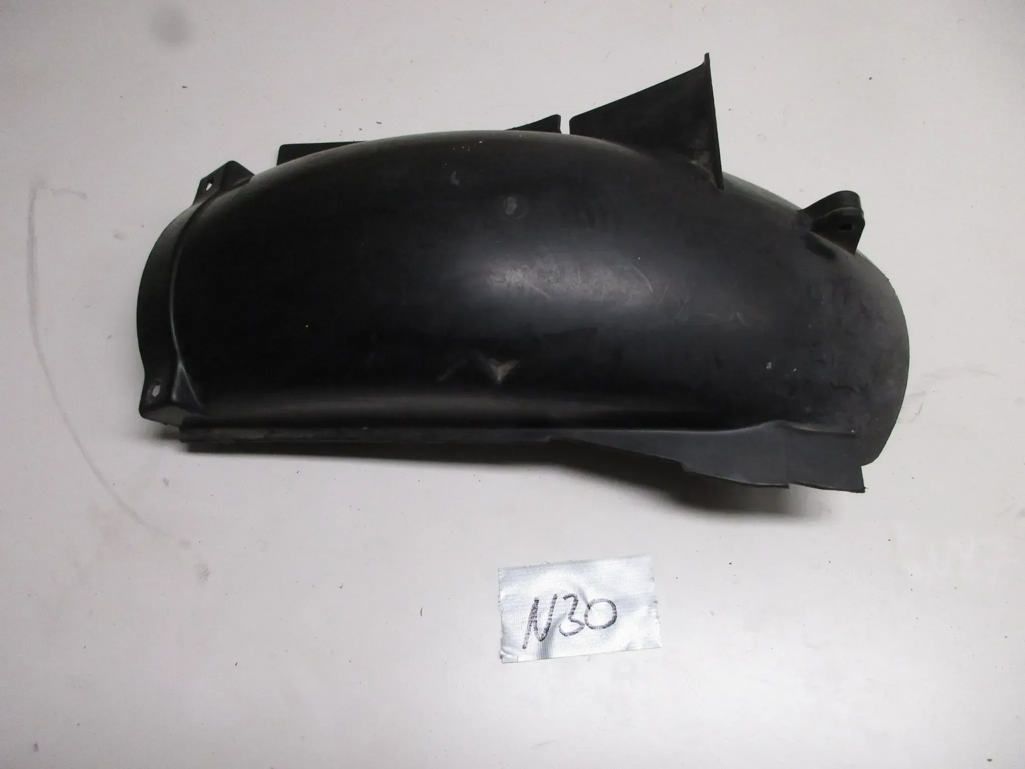 N30 Honda XL 600 V PD06 Transalp Radlauf Spritzschutz hinten innen - Bild 1