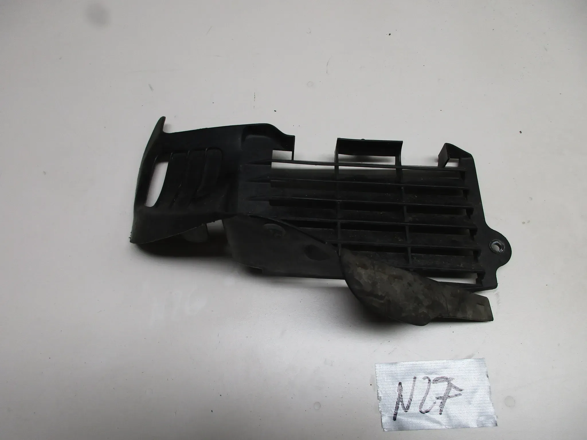 N27 Honda XL 600 V PD 06 Transalp Kühlergitter rechts Kühlerverkleidung - Bild 1