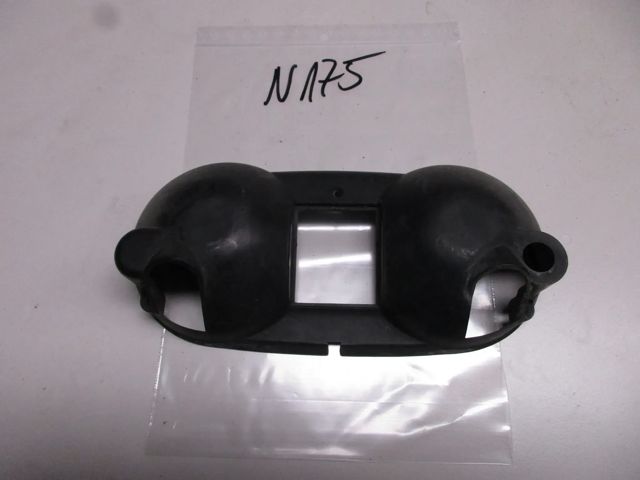 N175 BMW R80 R100 Instrumentengehäuse Cockpit Tacho Verkleidung Blende - Bild 1