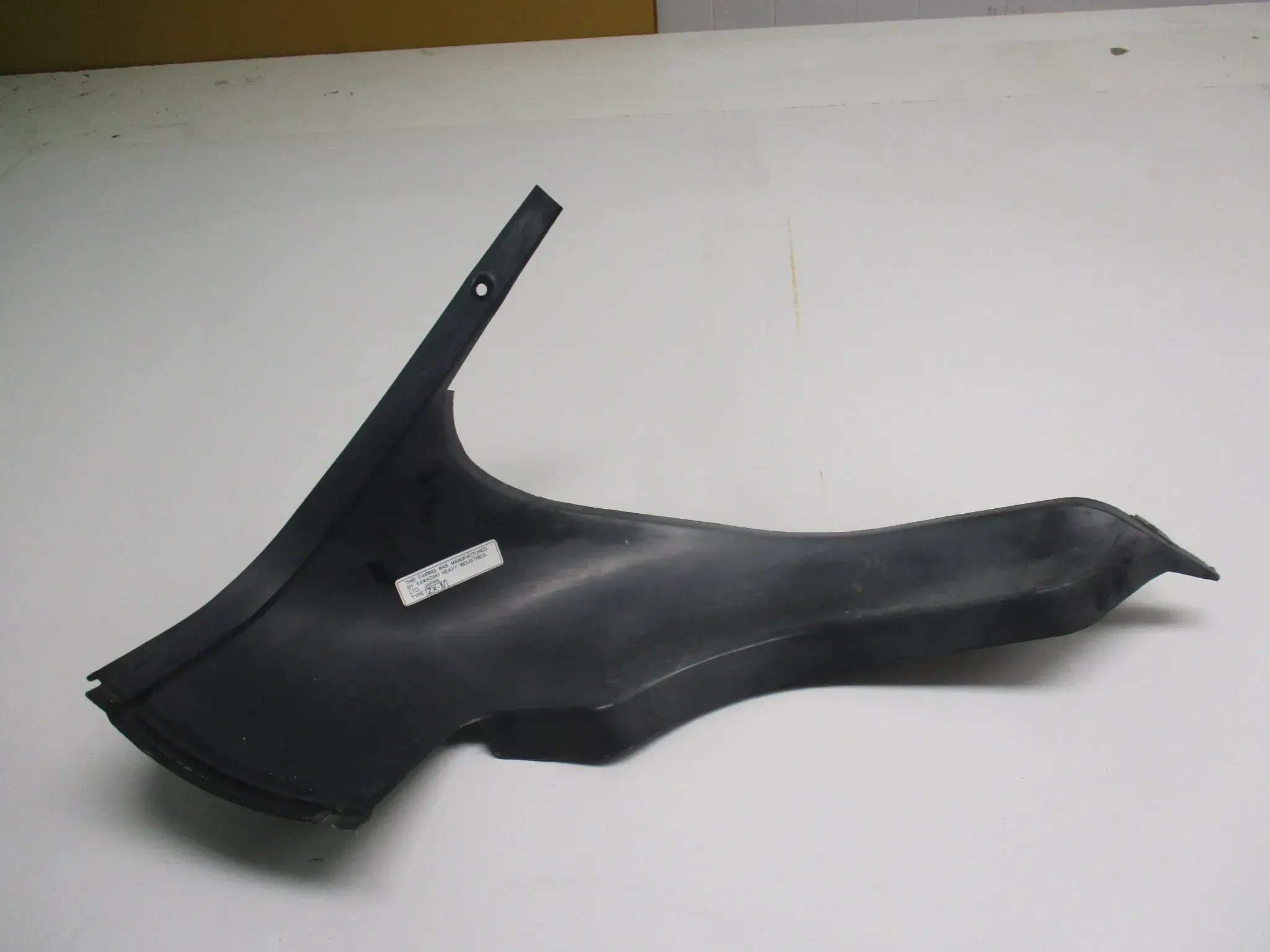 1. Kawasaki GPZ 900 R ZX 900 A Ninja Verkleidung vorne innen rechts 55028-1067 - Bild 1