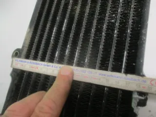 Suzuki GSX-R 750 GR 75 A Knicker Ölkühler mit Ölleitungen oil radiator - Bild 6