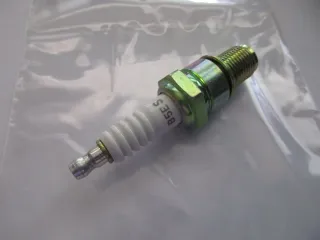 R1853 NGK B5ES BMW Kawasaki Zündkerzen Ø 14 mm 6410 Motor - Bild 3