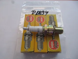 R1894 NGK B7ECS Suzuki Yamaha Kawasaki Zündkerzen Ø 14 mm Motor - Bild 1